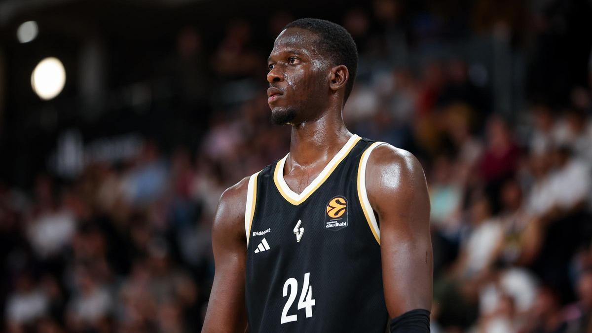 Mbaye Ndiaye desecha una oferta del Barça y se decide por Olympiacos