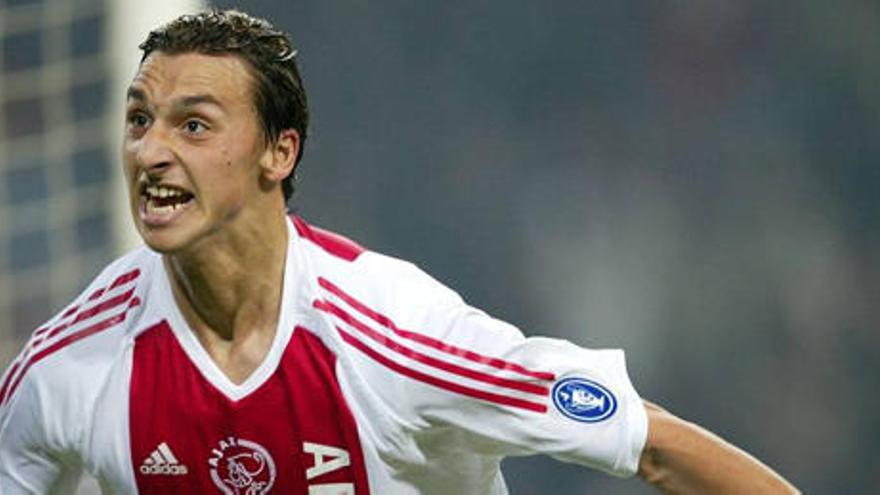 Ibrahimovic con el Ajax de Amsterdam