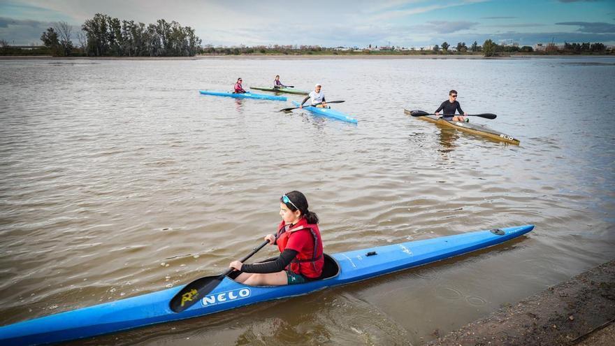 Badajoz recupera la navegación en el Guadiana: esto es lo que deben cumplir quiénes vuelven al río