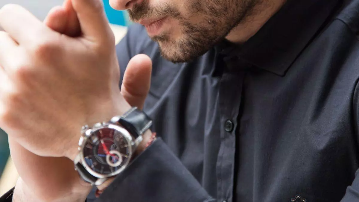 Por solo 88 (antes 210): Amazon liquida  el reloj Fossil antes del Black Friday a su precio mínimo (y otras ofertas)