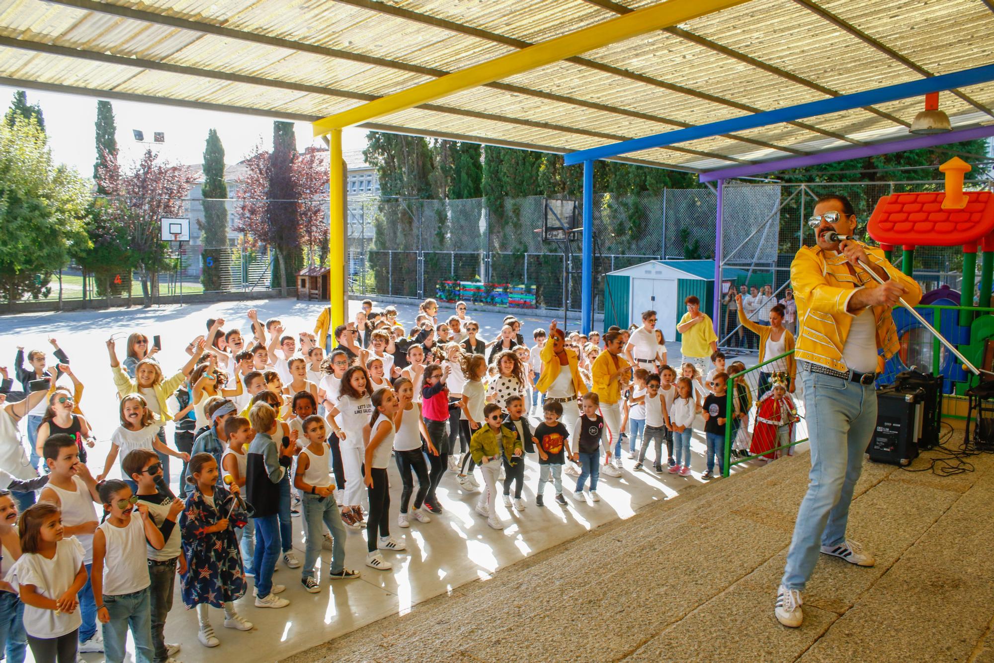 El espíritu de Freddy Mercury se encarna en el CEIP Anexo A Lomba