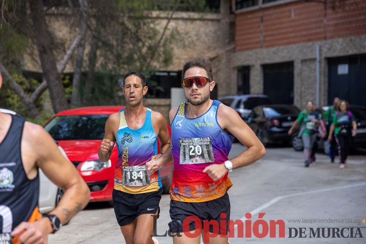 Carrera 'Vuelta al Santuario Virgen de la Esperanza' en Calasparra (corredores)