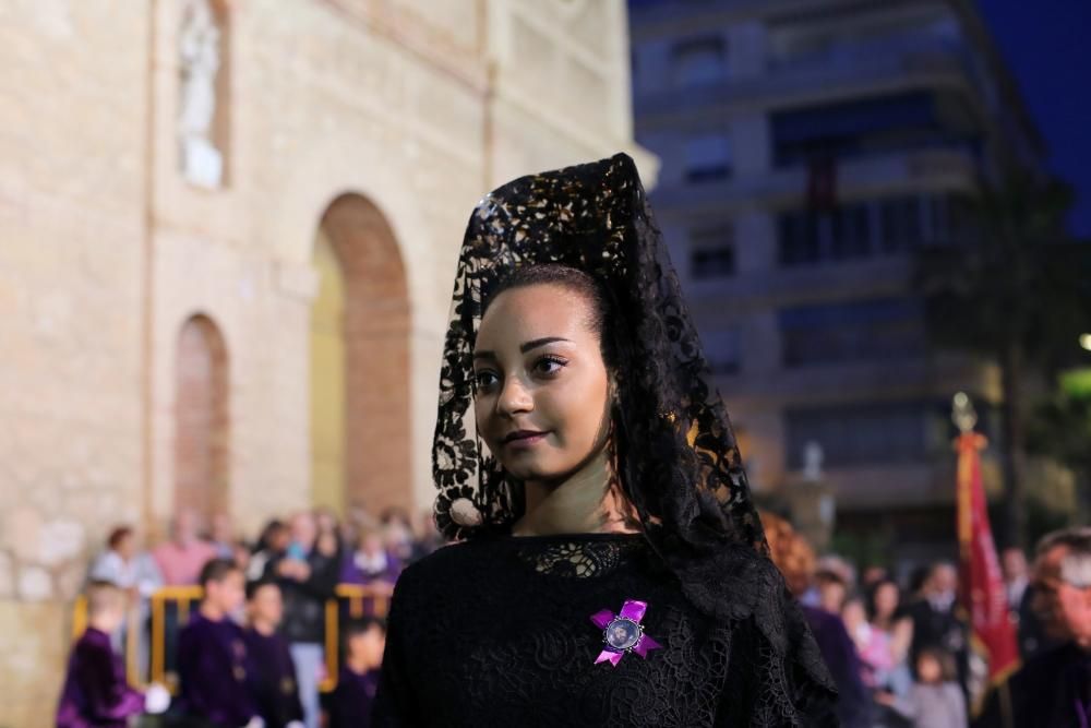 Procesión del Santo Entierro de Cristo en Torrevieja, Viernes Santo, con la participación de 18 imágenes y 154 cofradías