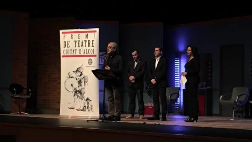 Imagen del anuncio del veredicto en el Teatro Calderón.
