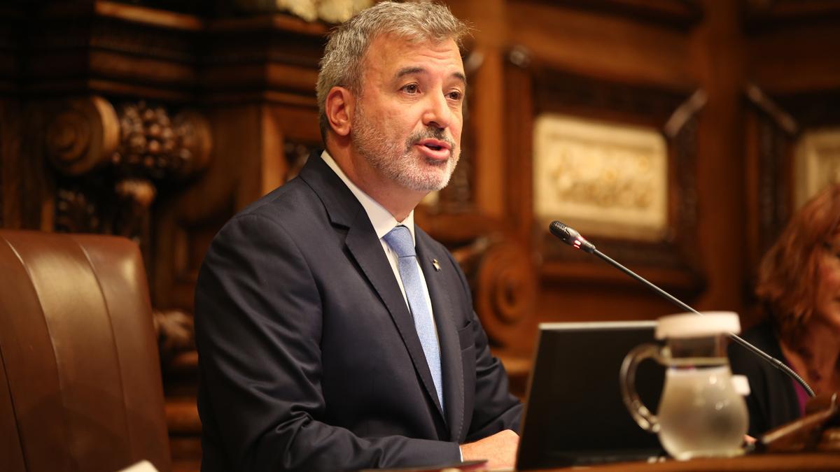 Collboni admite que Barcelona ha tenido un problema con la limpieza y pide perdón.