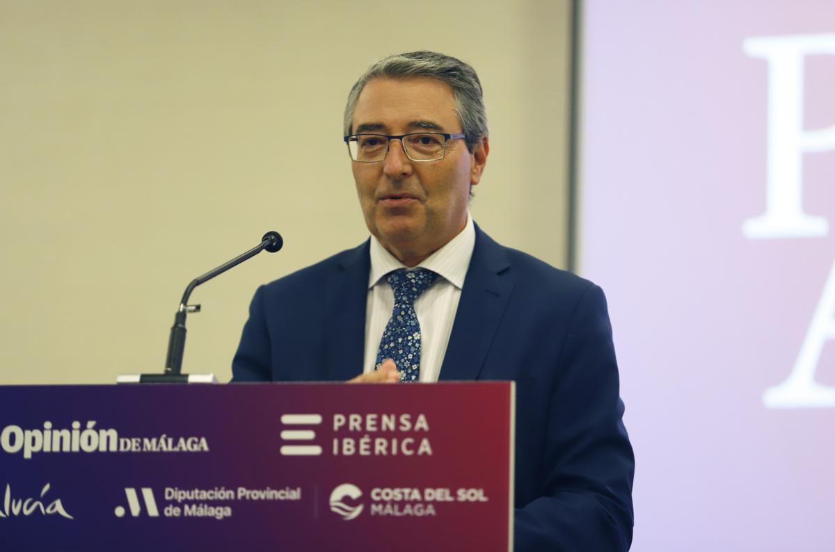 El presidente de la Diputación de Málaga, Francisco Salado, intervino en el acto y entregó uno de los premios