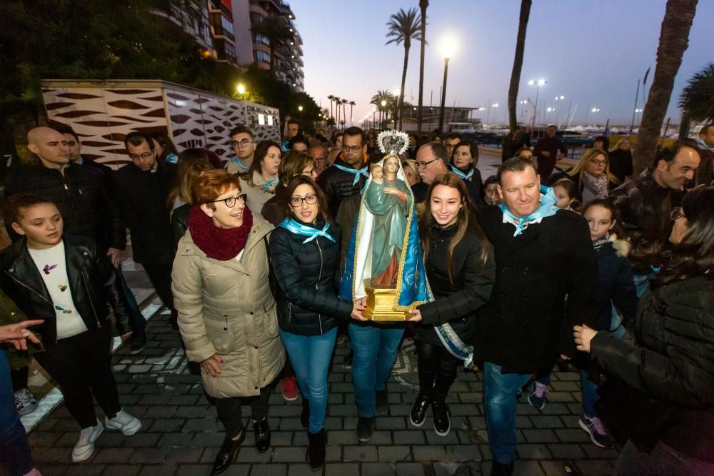 Benidorm celebra la procesión de El Alba de la Virgen del Sufragio