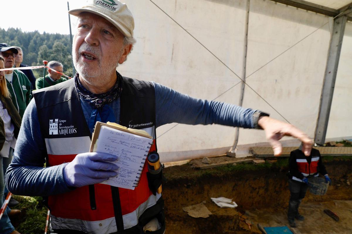 EN IMÁGENES: Hallan los restos de al menos seis víctimas en la fosa común de La Lloba