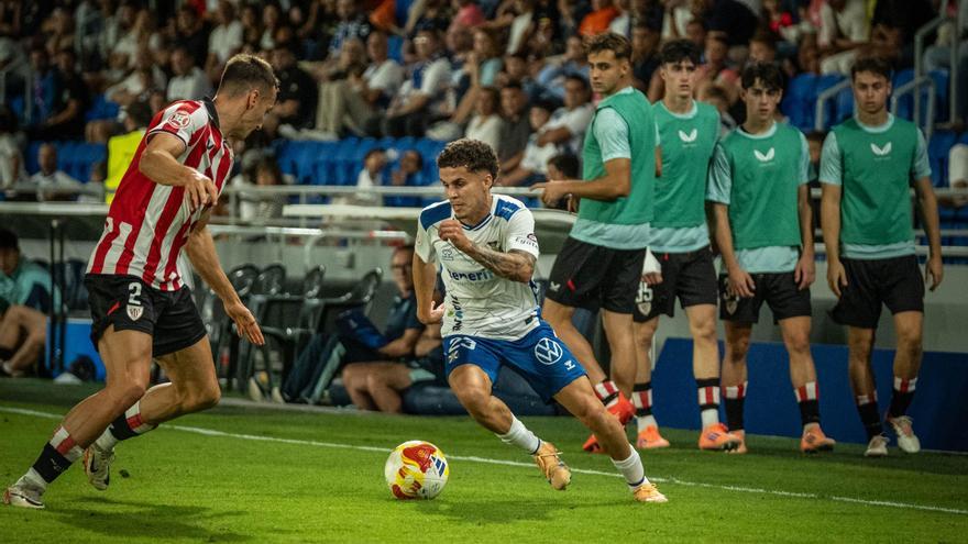 Este es el horario del decisivo partido de hoy del CD Tenerife contra el Celta Fortuna: está en juego el liderato