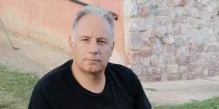 "Con el precio bajando, te planteas si merece la pena la esclavitud de la vaca de leche"