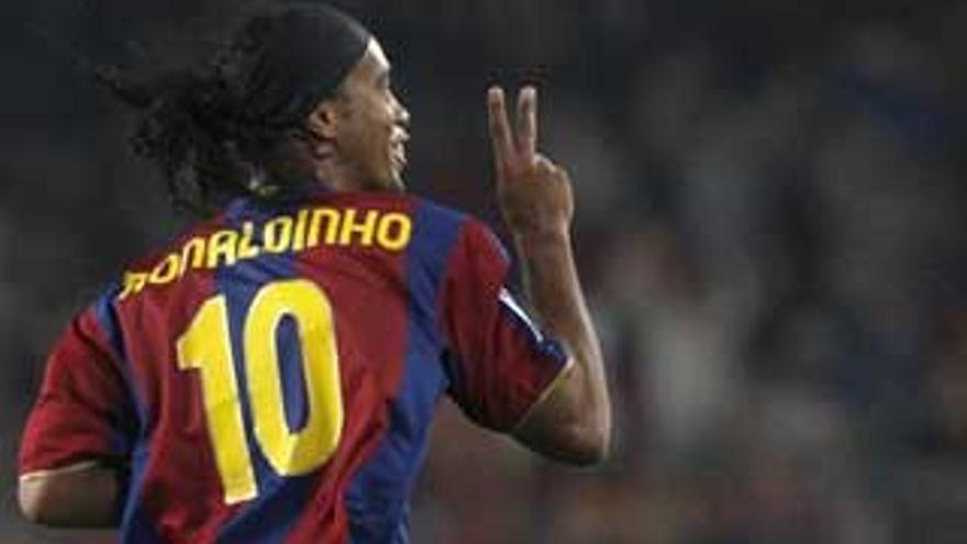 El Milán dispuesto a ofrecer 15 millones de euros por Ronaldinho