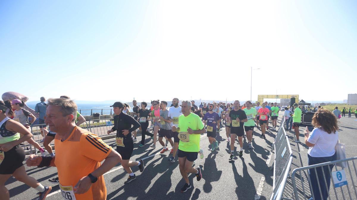Participantes en la última edicion de la carrera de Os Rosales.