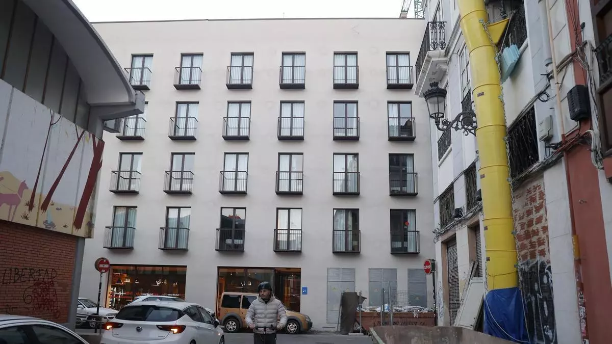 El barrio el Botànic vive una explosión turística: 100 apartamentos, cuatro bloques de pisos turísticos y dos hoteles