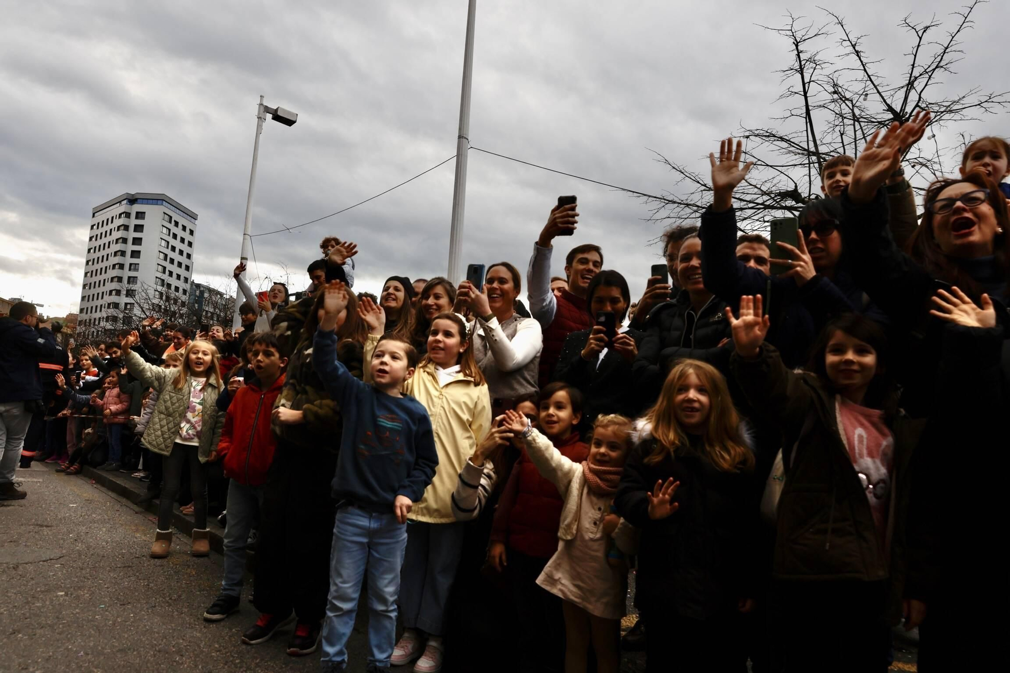 En imágenes: Los Reyes Magos desembarcan en Gijón