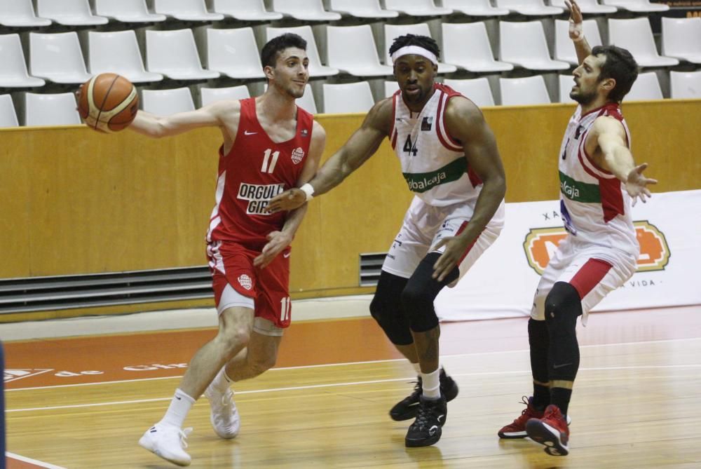 Les imatges del Bàsquet Girona - Villarrobledo (70-58)