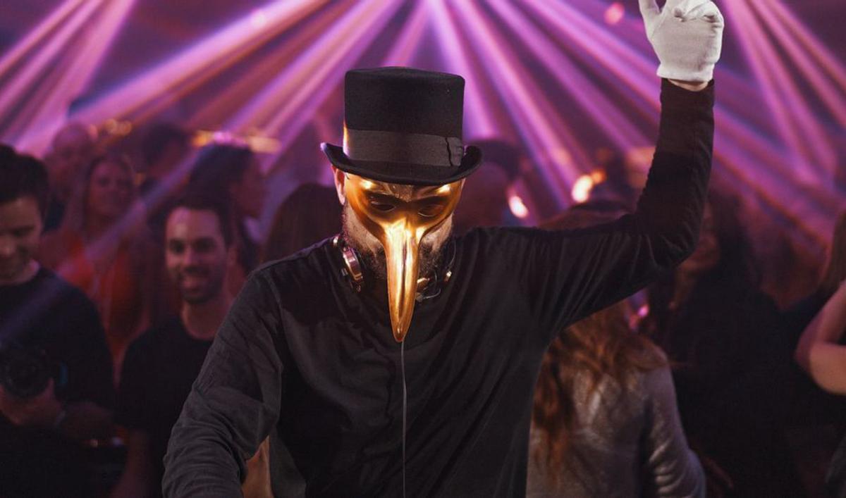 El dj Claptone, en su fiesta The Masquerade. | RAÚL SÁNCHEZ