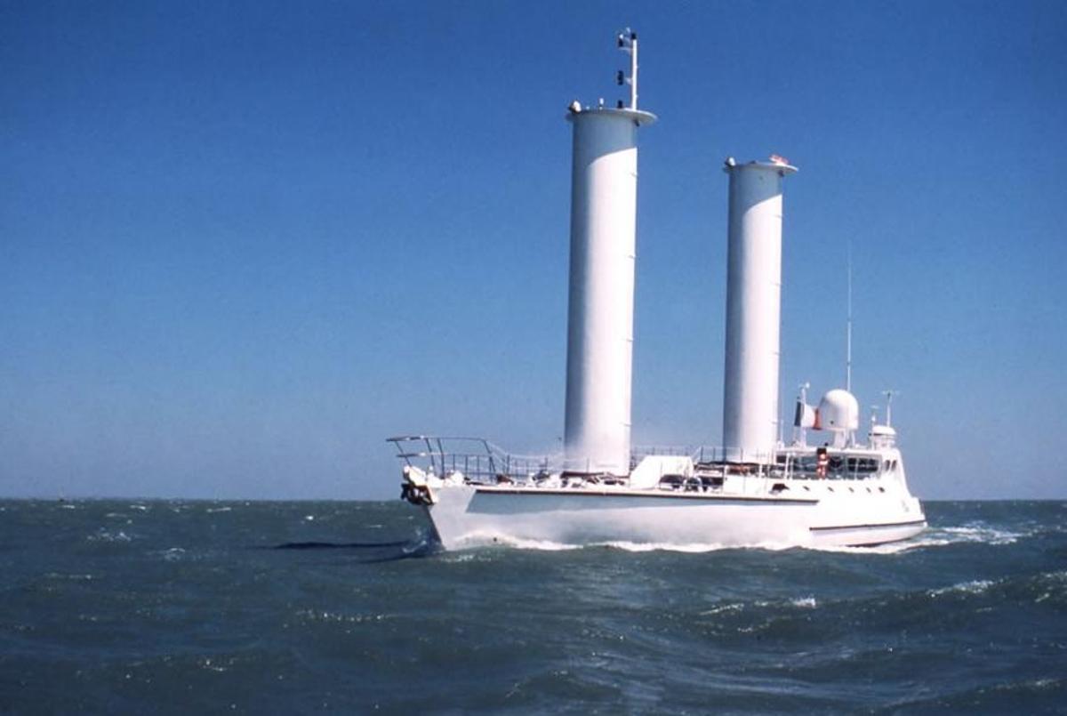 El vaixell d'estudi de la Fundació Cousteau, l'Alcyone
