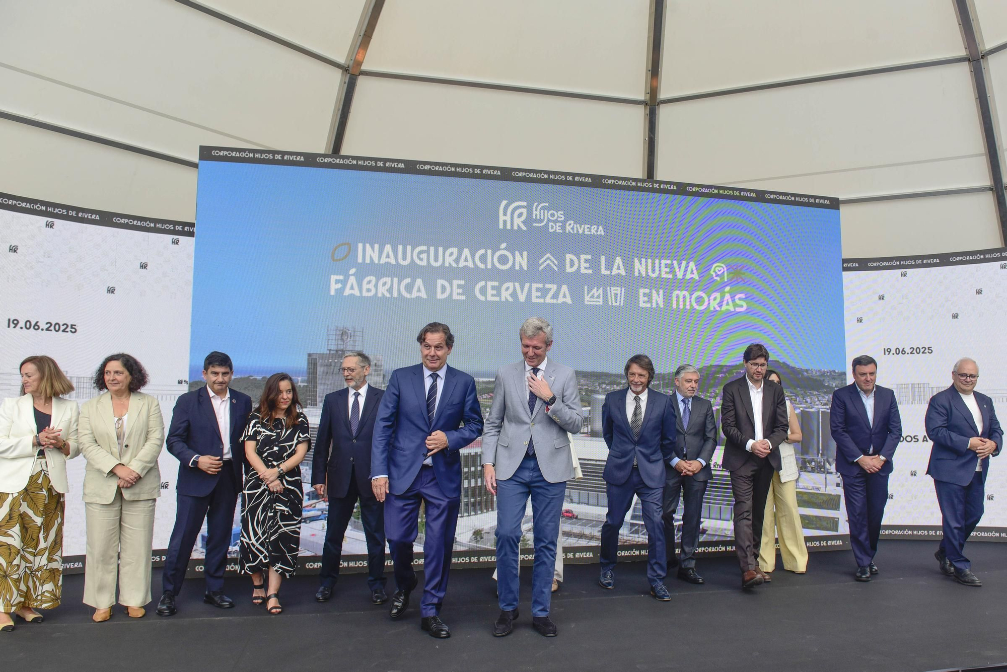 Estrella Galicia inaugura su nueva planta de producción en el polígono de Morás