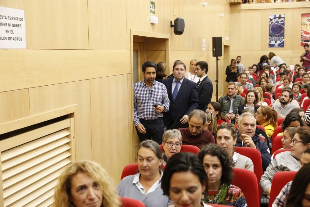 Premios Princesa de Asturias: Salman Khan muestra su método matemático en Gijón