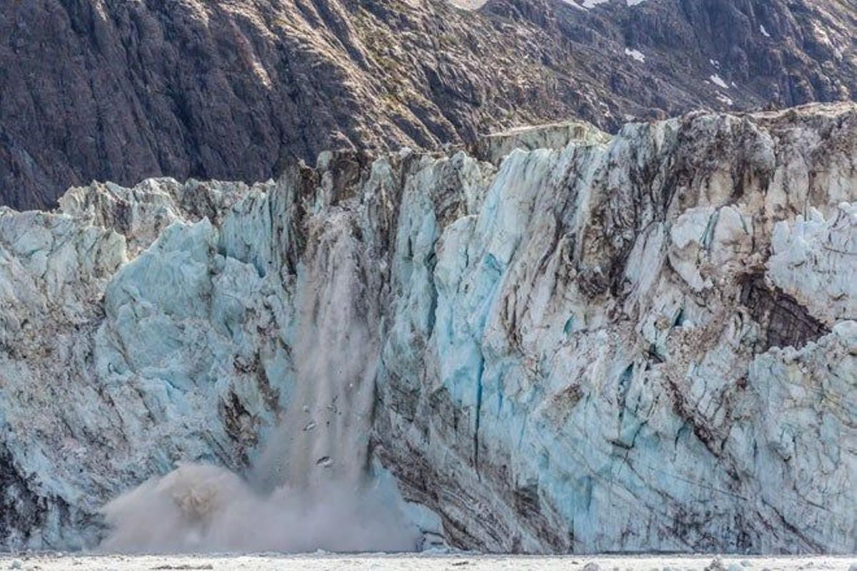 El parque nacional y reserva de la Bahía de los Glaciares