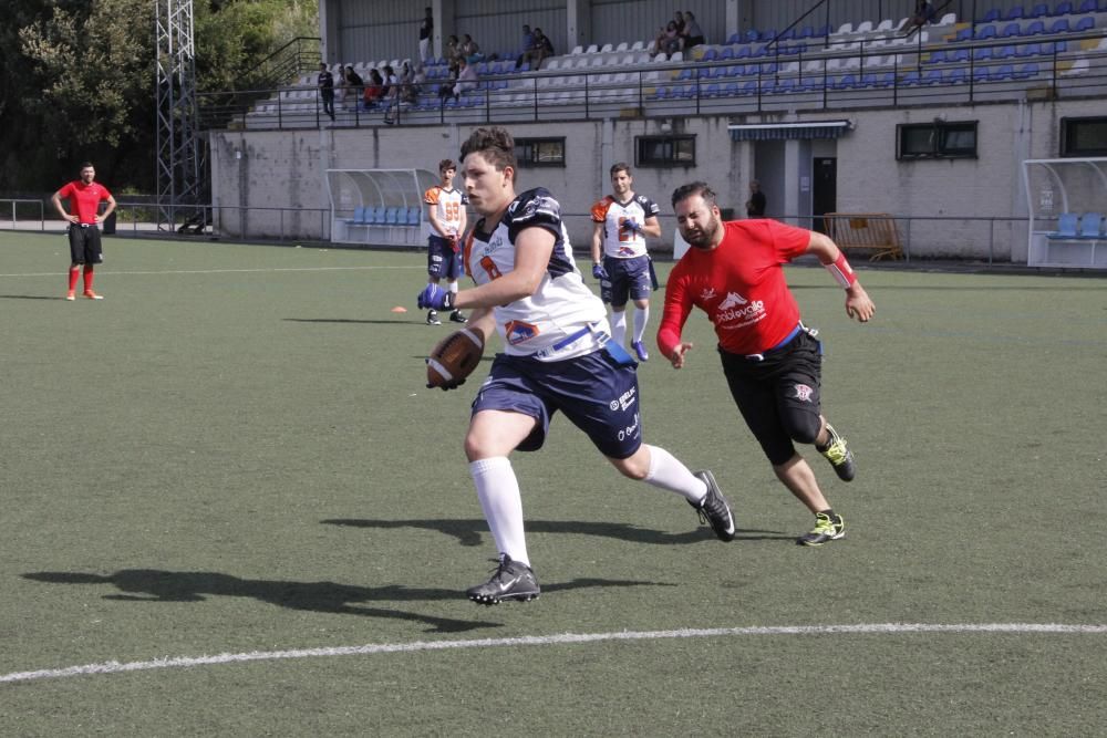 El campo de O Hío acogió una jornada de fútbol sin contacto