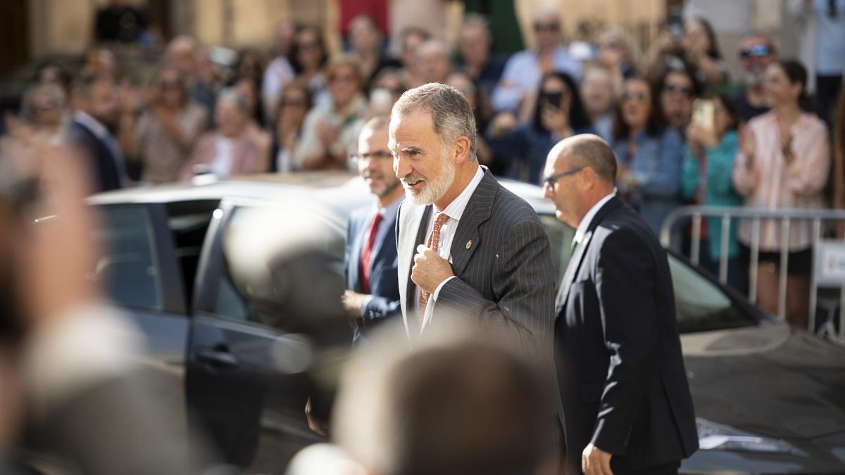 Vídeo | El rey inaugura el Encuentro de Academias Hispanoamericanas de la Historia en Trujillo
