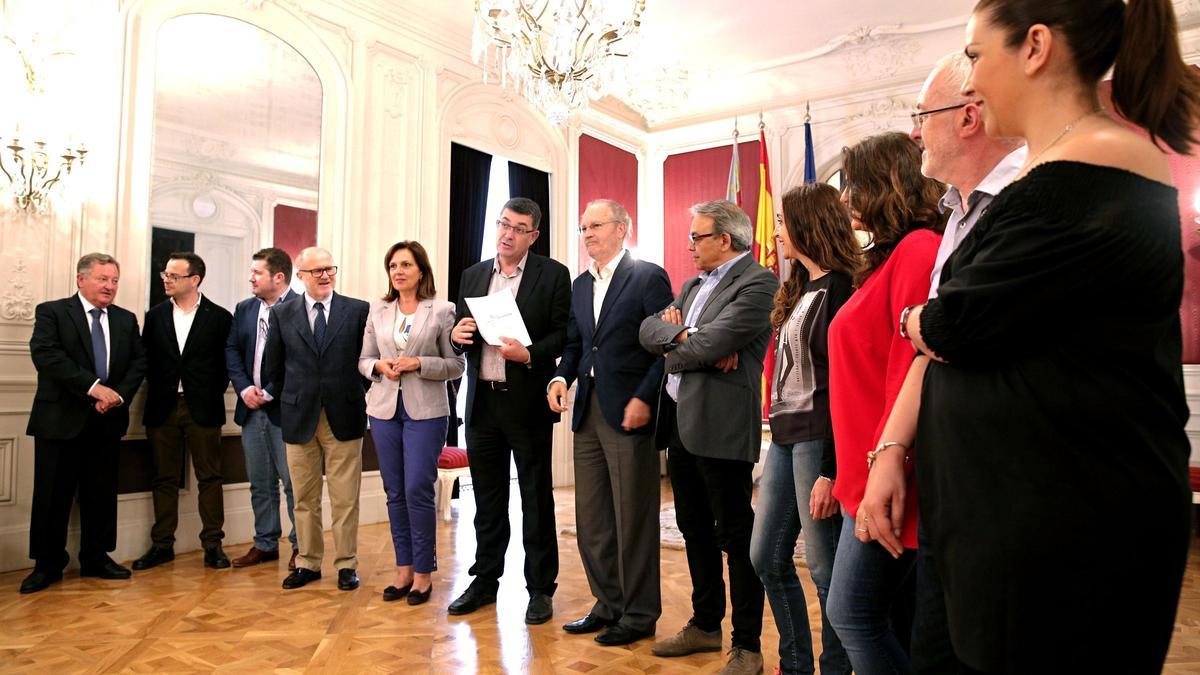 El presidente de las Corts, Enric Morera, durante la entrega de la última memoria del Consell de Transparència