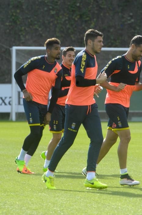 ENTRENAMIENTO DE LA UD LAS PALMAS EN BARRANCO ...