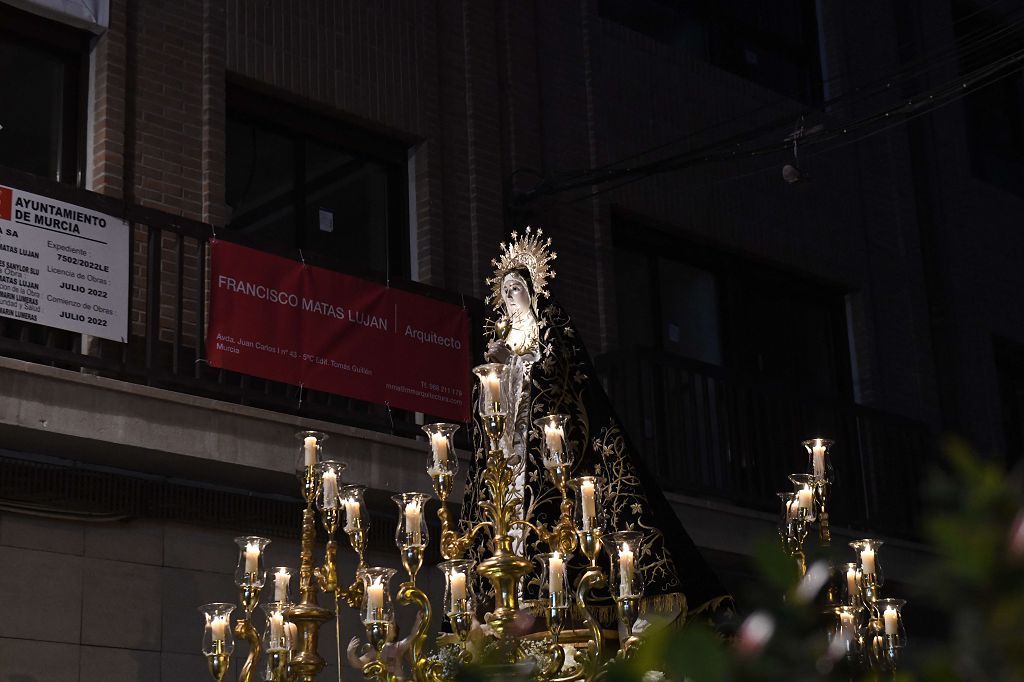 Procesión del Santo Sepulcro este Viernes Santo en Murcia, en imágenes