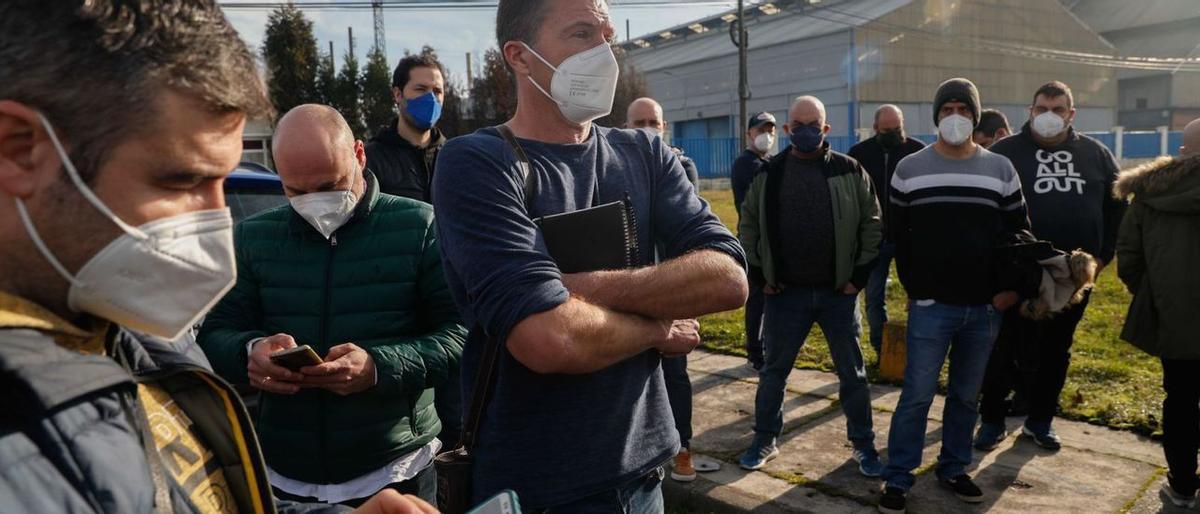 Dues firmes estrangeres i dues de nacionals s’interessen per Alu Ibérica, segons Indústria