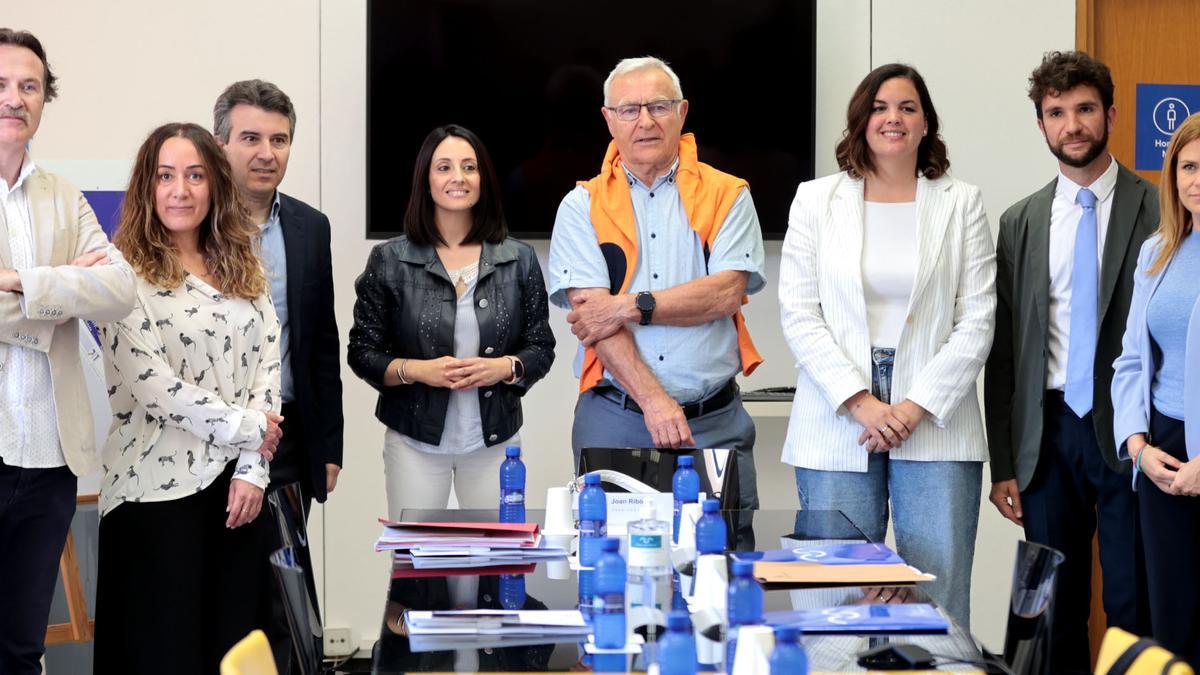 El alcalde de València, Joan Ribó, con la consellera Rebeca Torró tras la reunión del Consejo Rector del Consorcio.