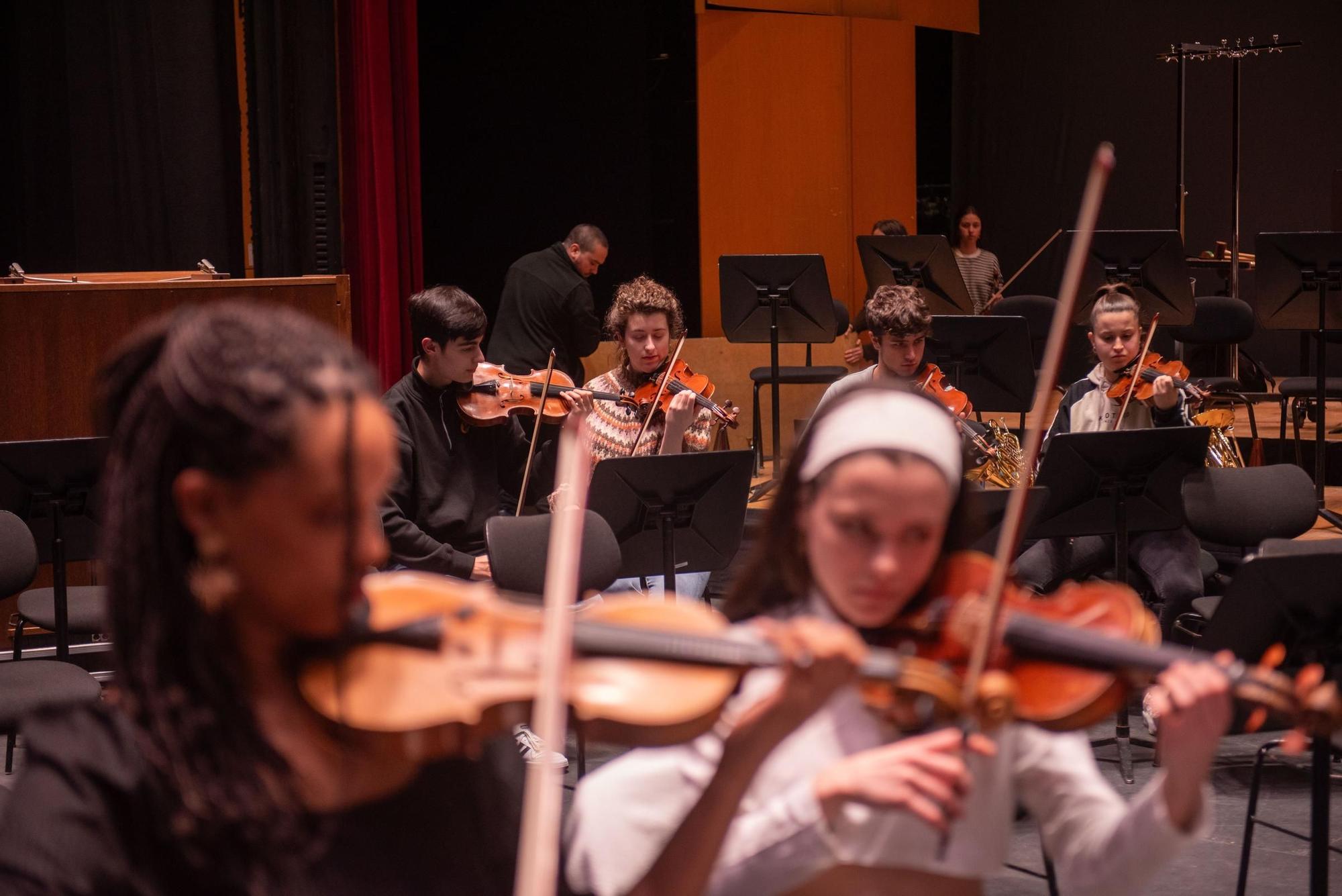 La Joven, los "ciudadanos mejores" de A Coruña