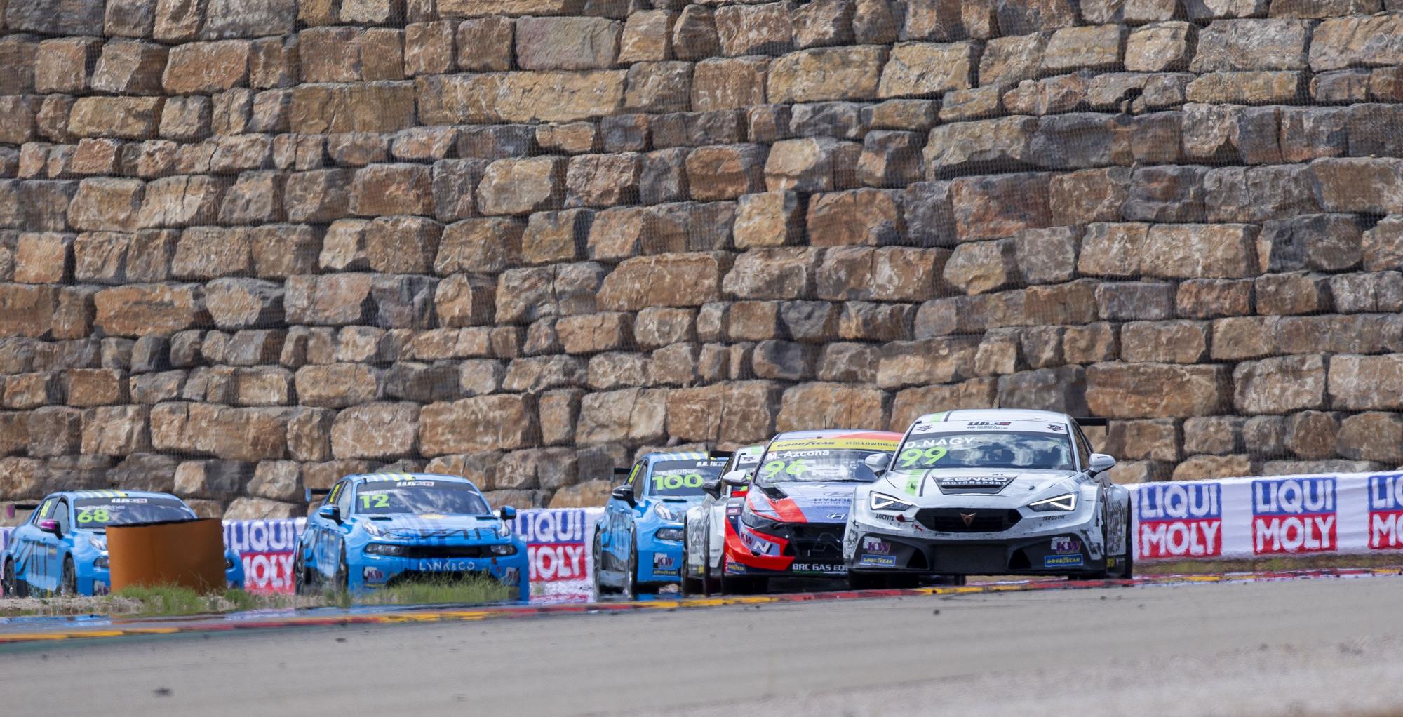 Domingo de carreras en Motorland Aragón con el Mundial de Turismos (WTCR)