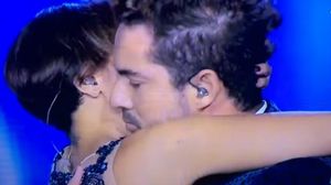 Un dels moments més esperats i comentats del retrobament entre David Bisbal i Chenoa sobre l’escenari.