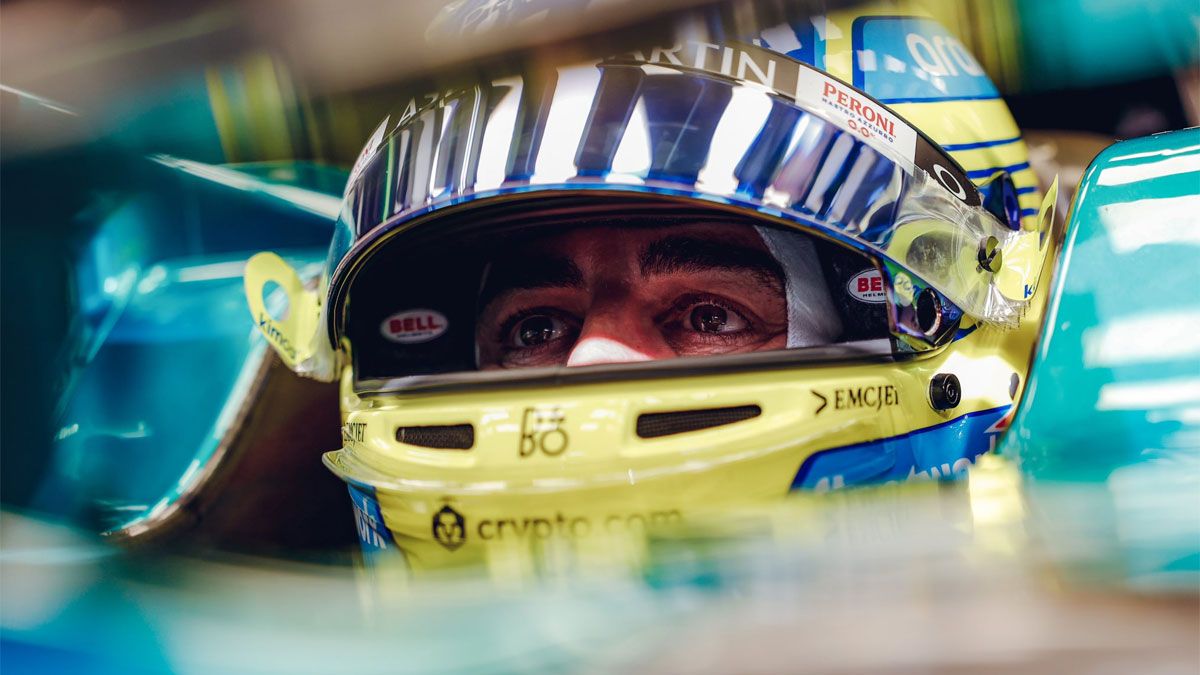 Alonso, al volante del Aston Martin