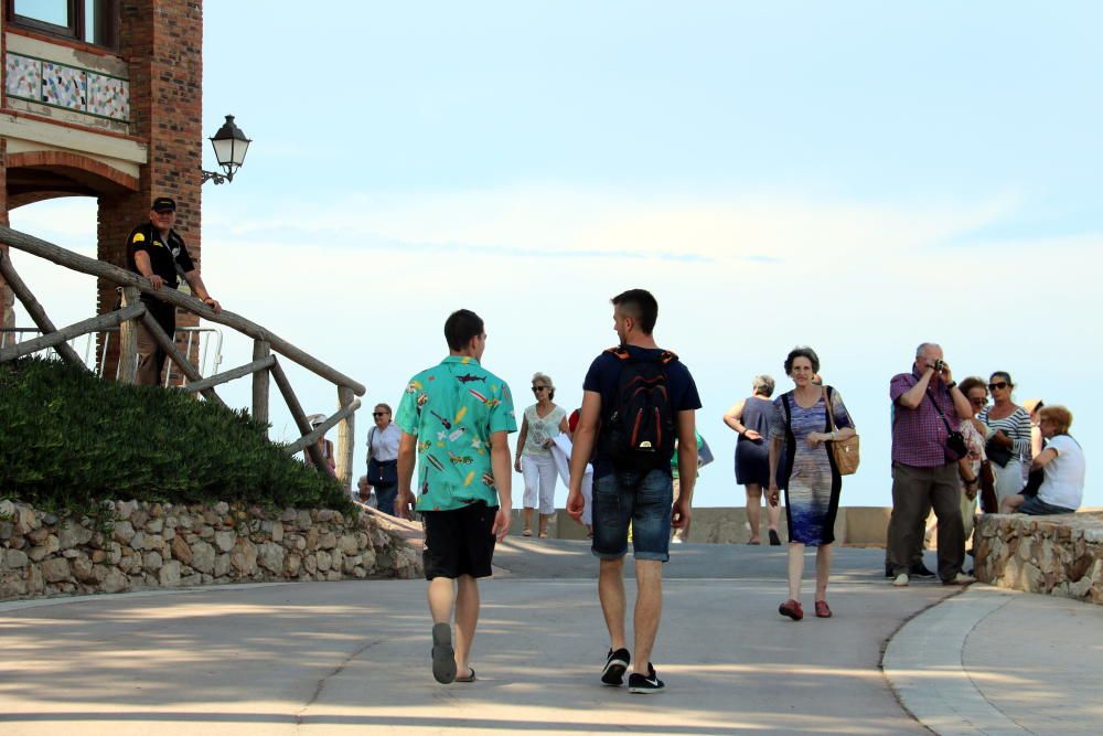 Tanquen l''accés a Sant Martí d''Empúries pel casament d''un magnat dels EUA