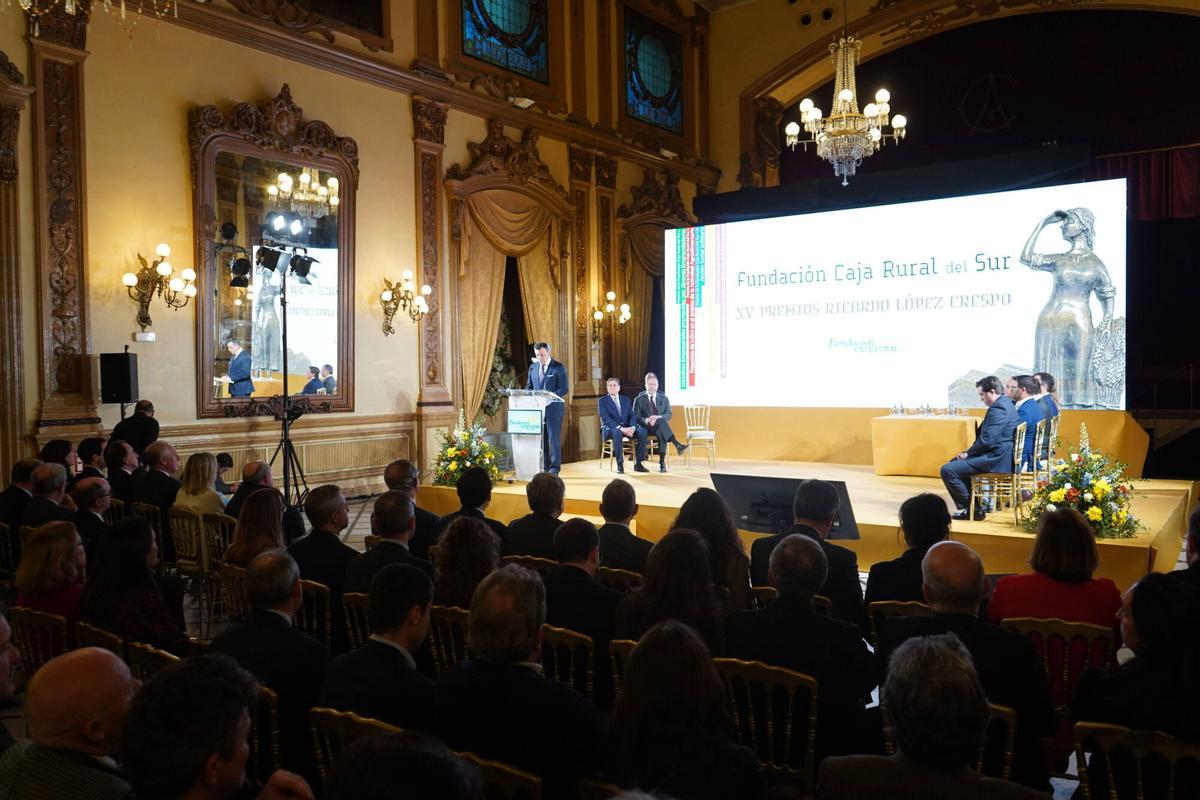 La Fundación Caja Rural del Sur ha celebrado la entrega de los 15º Premios Ricardo López Crespo en las instalaciones del Real Círculo de la Amistad.