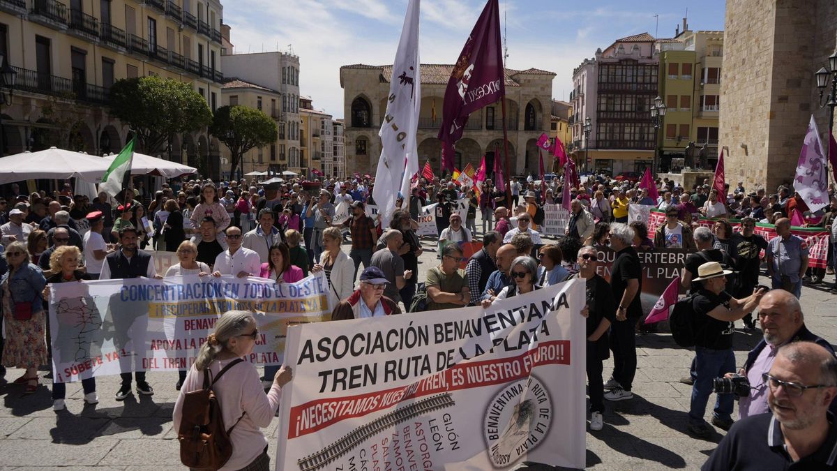 Concentración por la reapertura del Tren Ruta de la Plata