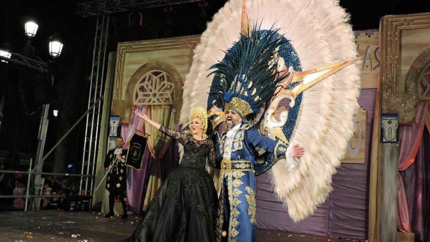 Se abre el gran teatro carnavalero  en Águilas