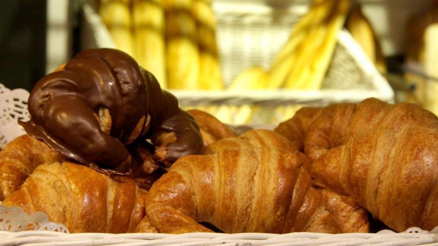 Croissants.