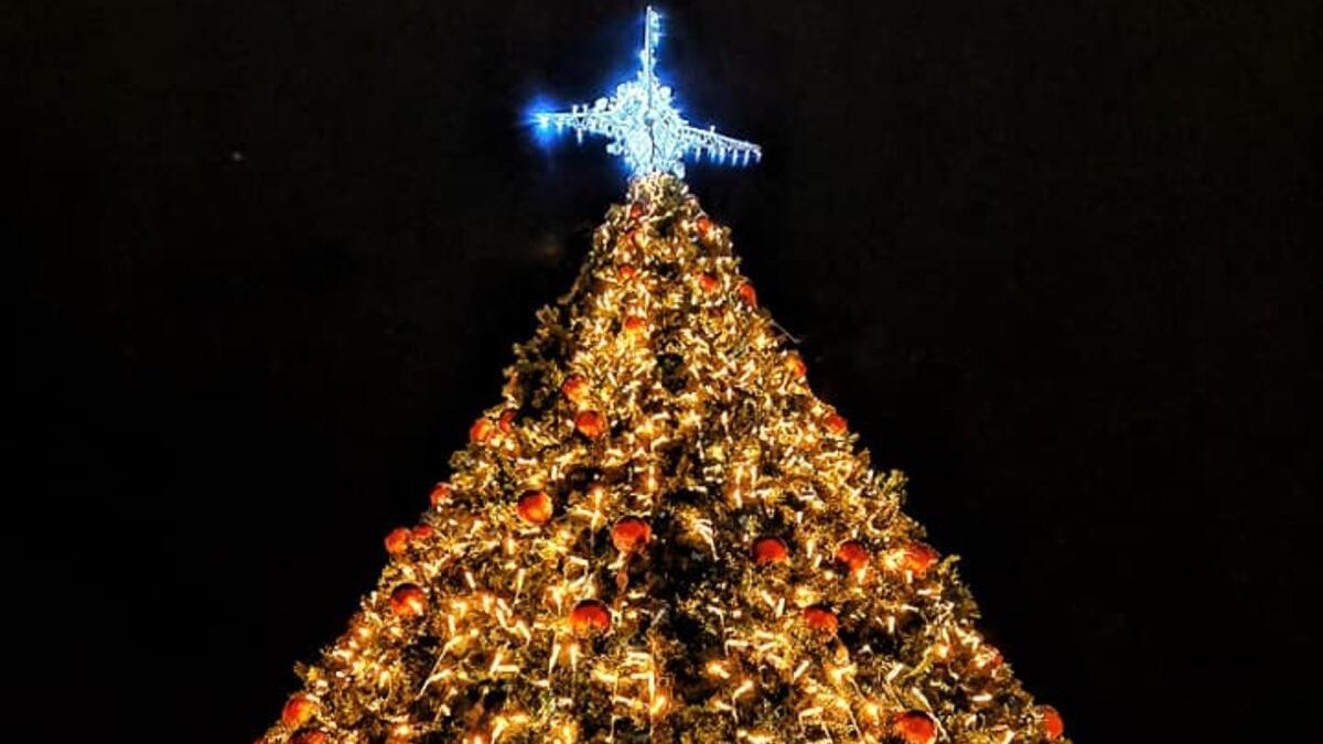 El encendido de la iluminación navideña en las principales calles comerciales tendrá lugar mañana.