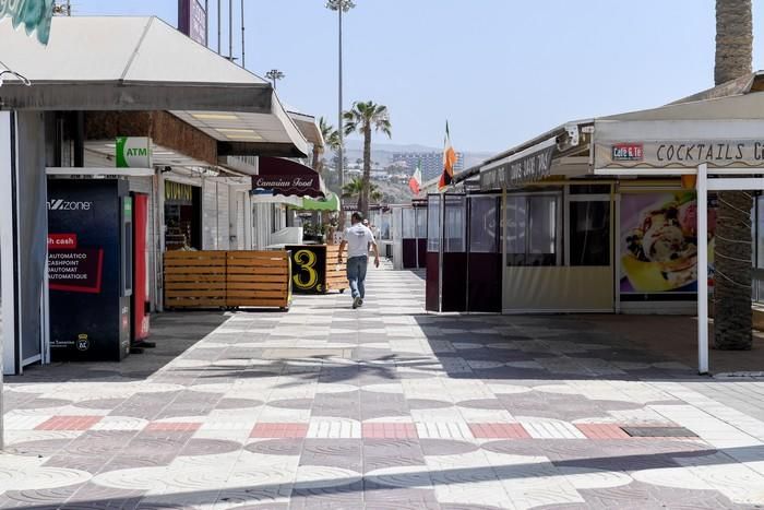 Ambiente de Playa del Inglés en plena fase 2