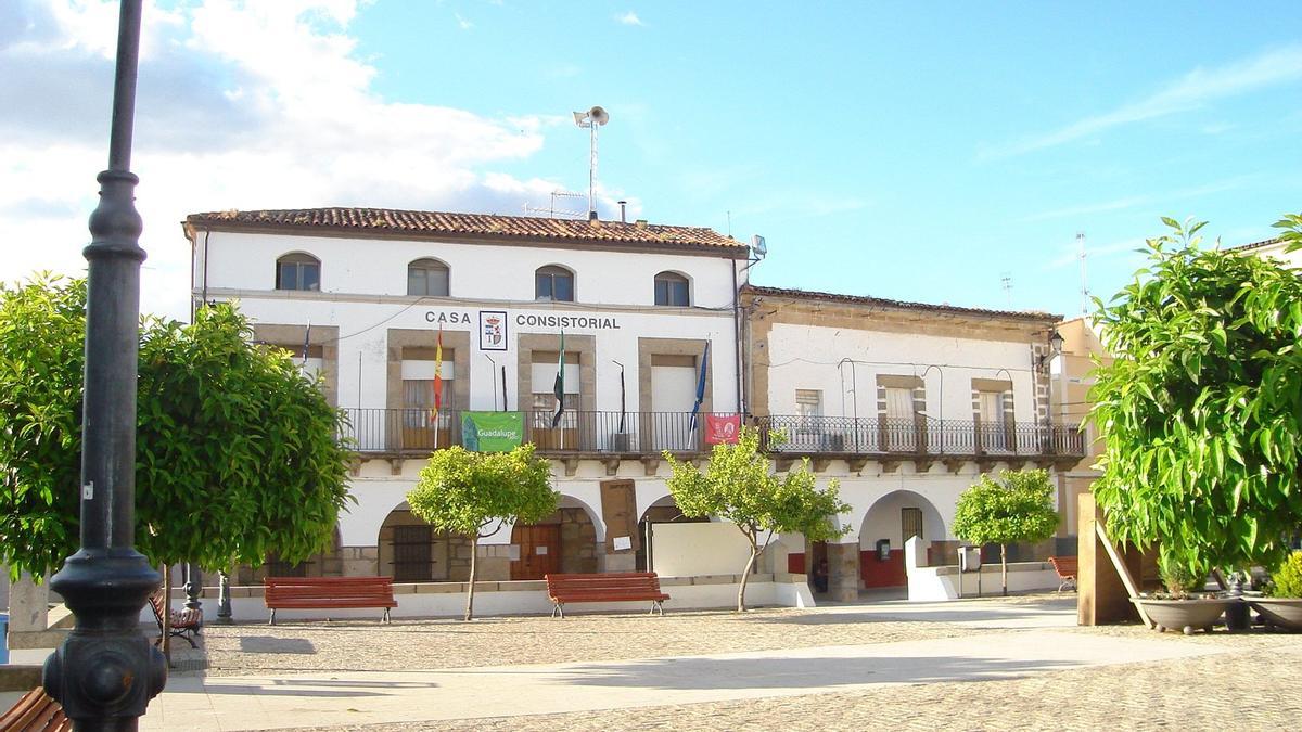 Plaza central del municipio donde se encuentra el ayuntamiento.