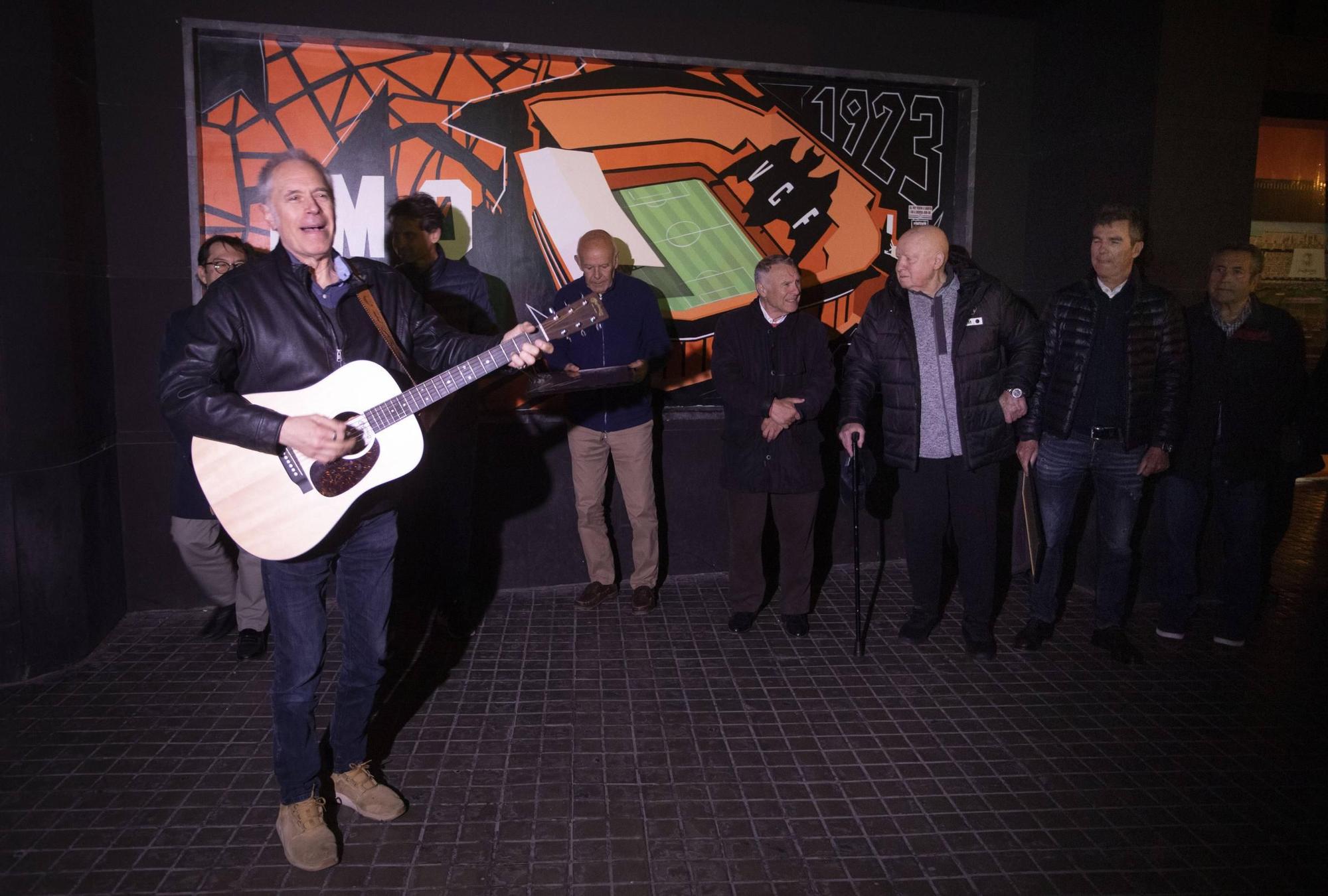 Así fue la celebración del aniversario del mítico gol de Forment en Mestalla