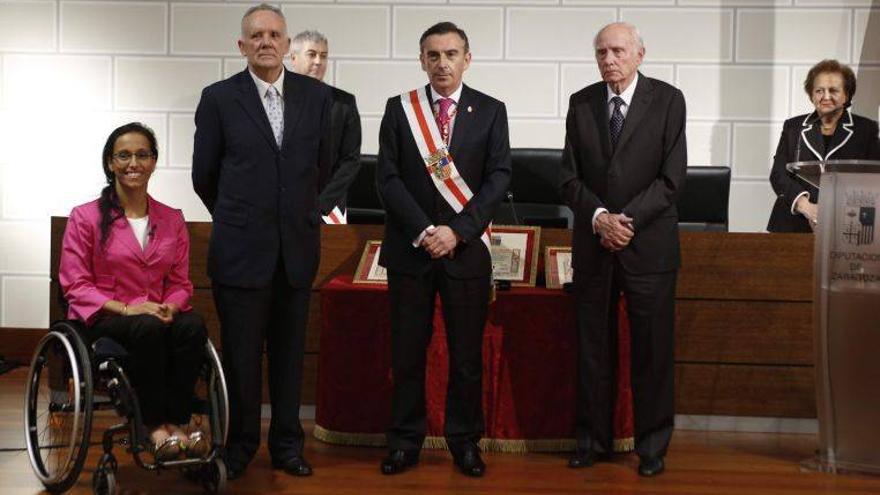 Perales, Pardo y Comet, premios Isabel de Portugal