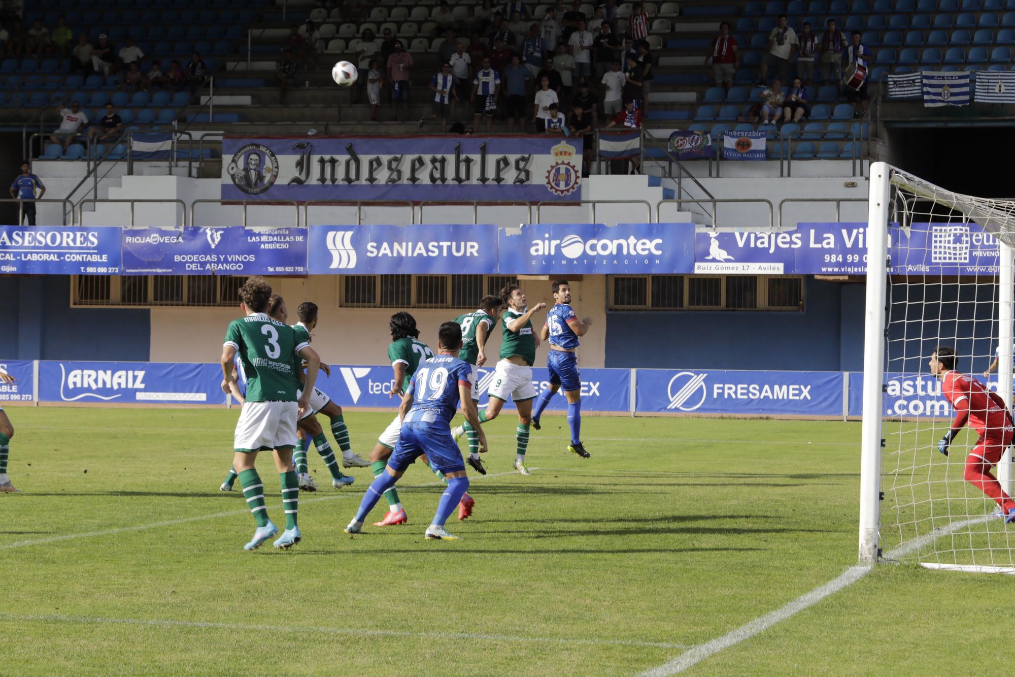 Las imágenes de la primera jornada de los asturianos en Segunda RFEF