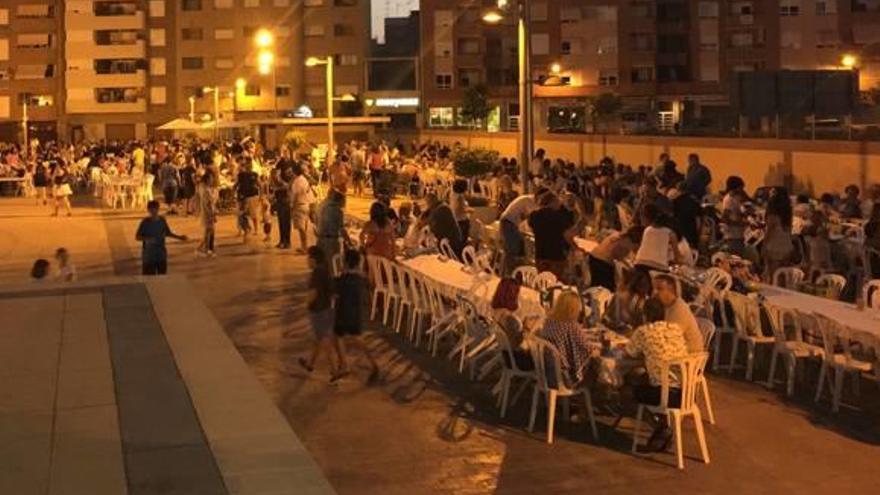 Las peñas celebran su primer gran encuentro previo a las fiestas del Cristo