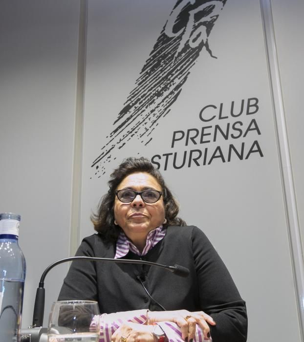 Conferencia de la epidemióloga Adonina Tardón en el Club Prensa Asturiana de La Nueva España