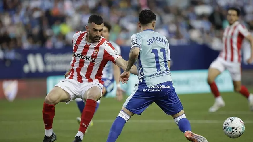 El Sporting cae en La Rosaleda ante un Málaga que se mantiene en puestos de play-offs