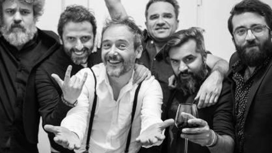 Elefantes + Love of Lesbian